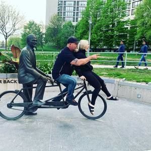 Meet your Posher, Bernalea